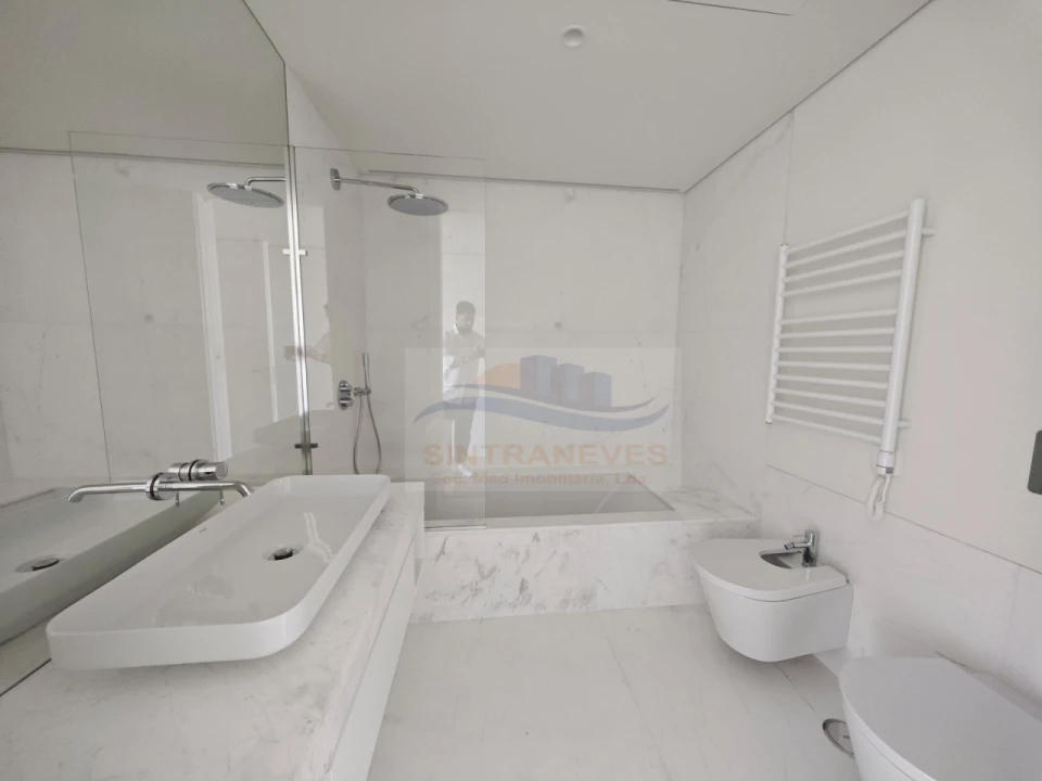 Apartamento T2 para Venda em Campolide Foto 15