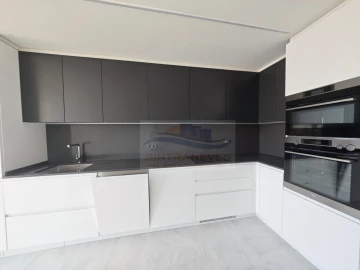 Apartamento T2 para Venda em Campolide