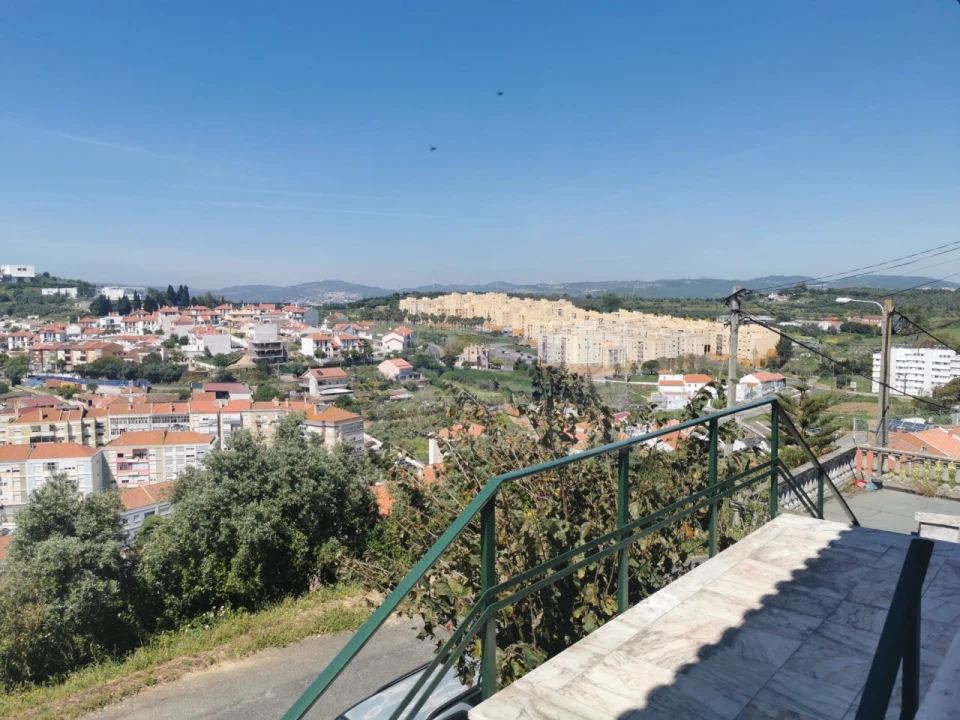 Moradia T12 para Venda em Camarate, Unhos e Apelação Foto 51