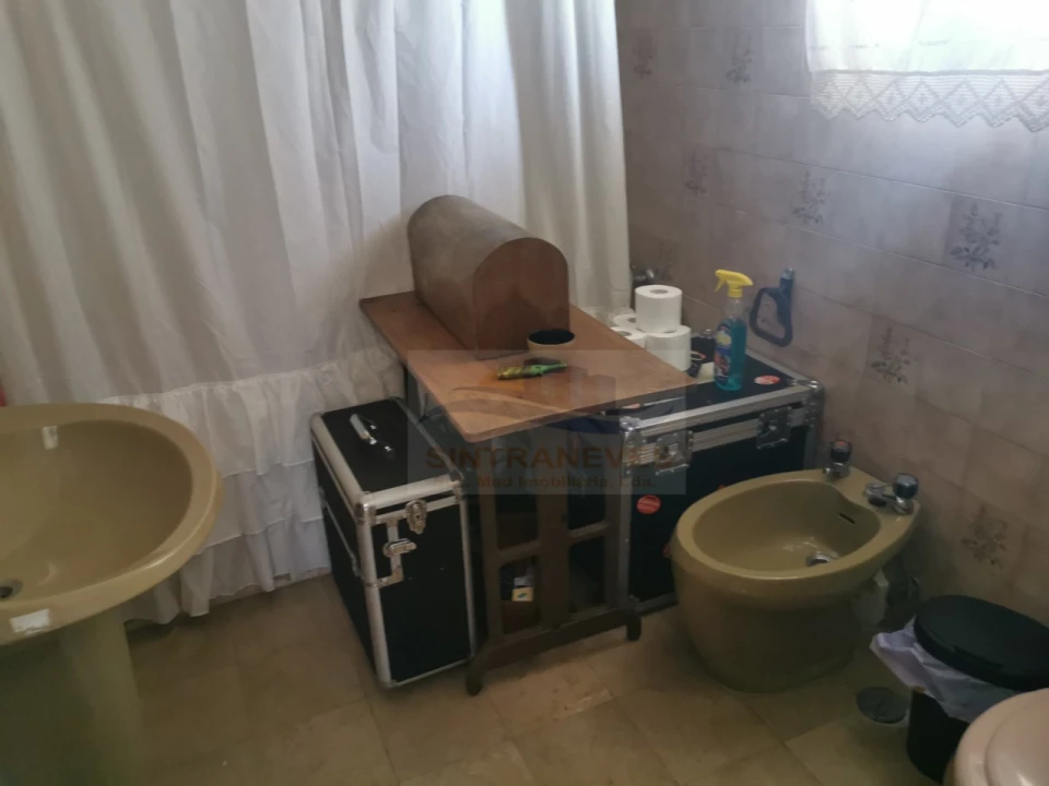 Moradia T12 para Venda em Camarate, Unhos e Apelação Foto 60