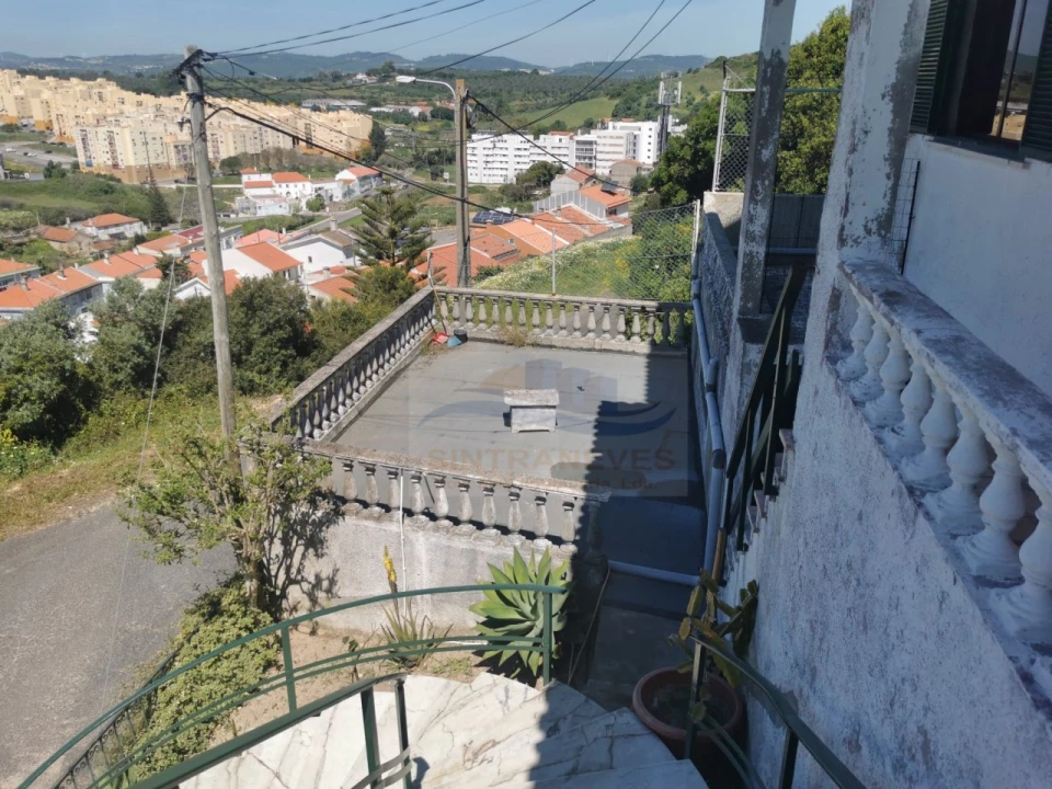 Moradia T12 para Venda em Camarate, Unhos e Apelação Foto 87