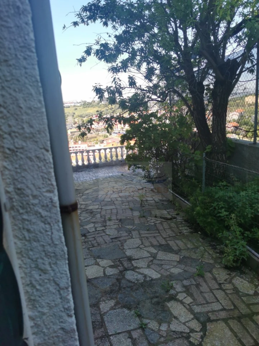 Moradia T12 para Venda em Camarate, Unhos e Apelação Foto 85