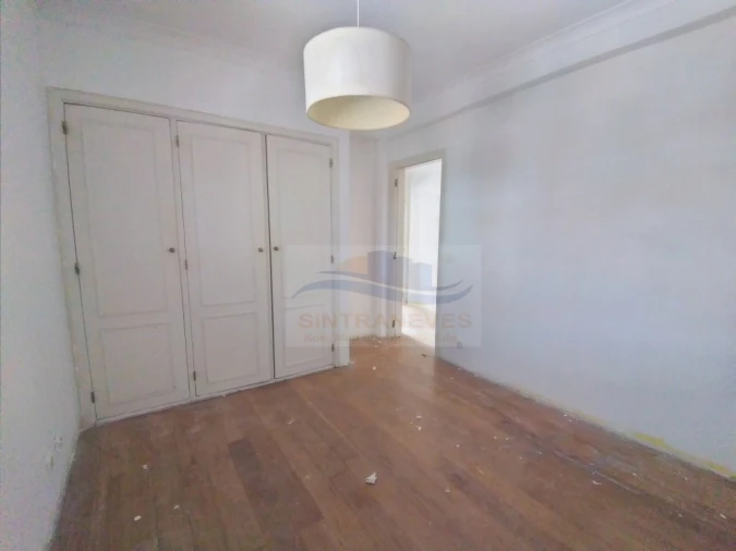 Apartamento T4 para Venda em Laranjeiro e Feijó Foto 10