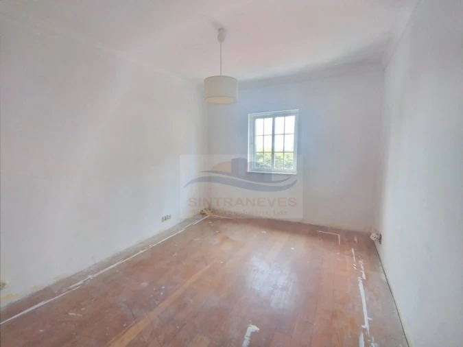 Apartamento T4 para Venda em Laranjeiro e Feijó Foto 12