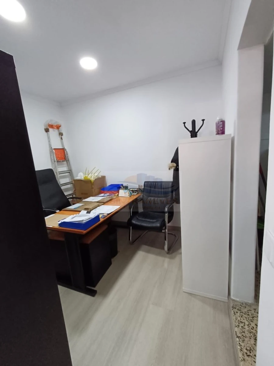 Negócio para Venda em Rio de Mouro Foto 16