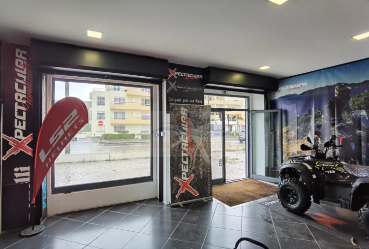 Loja para Venda em Malveira e São Miguel de Alcainça Foto 3