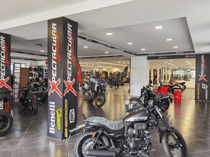 Loja para Venda em Malveira e São Miguel de Alcainça Foto 1