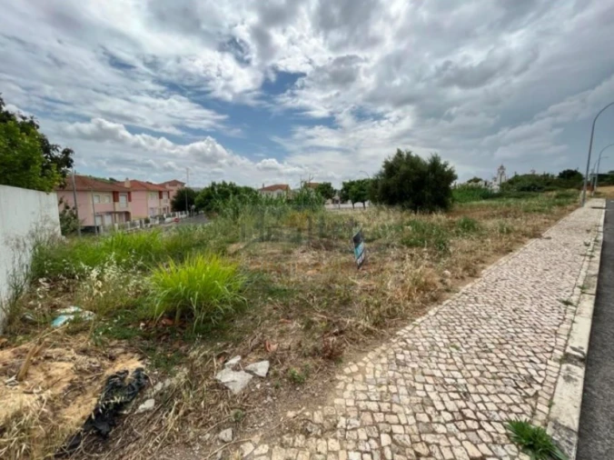 Terreno para Venda em Carregado e Cadafais Foto 4