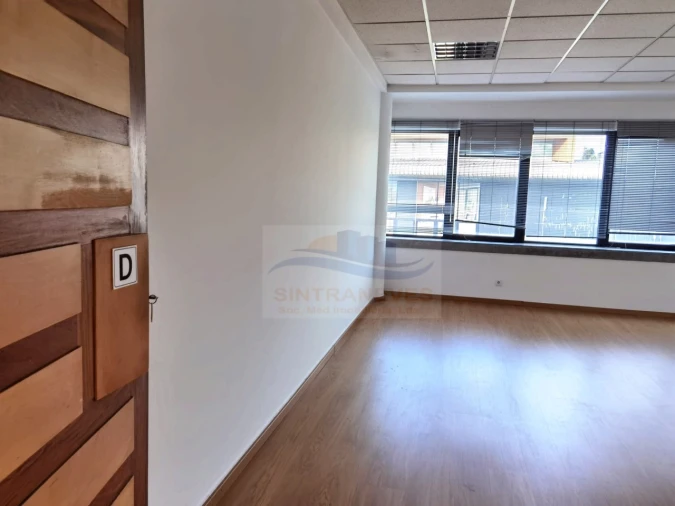 Escritório para Arrendamento em Carnaxide e Queijas Foto 2