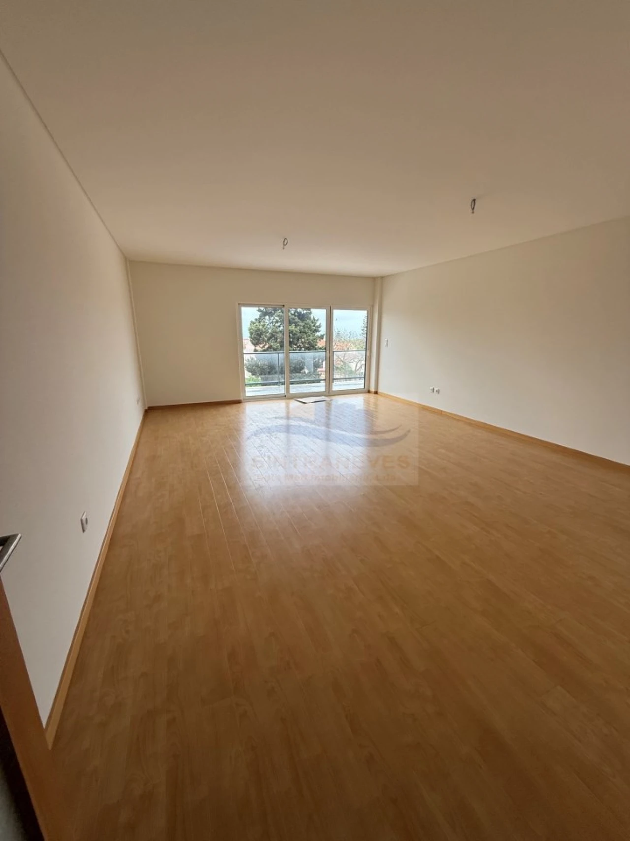 Apartamento T3 para Venda em Carcavelos e Parede Foto 6