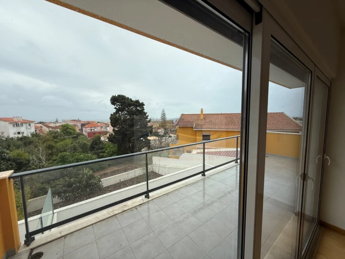 Apartamento T3 para Venda em Carcavelos e Parede Foto 12