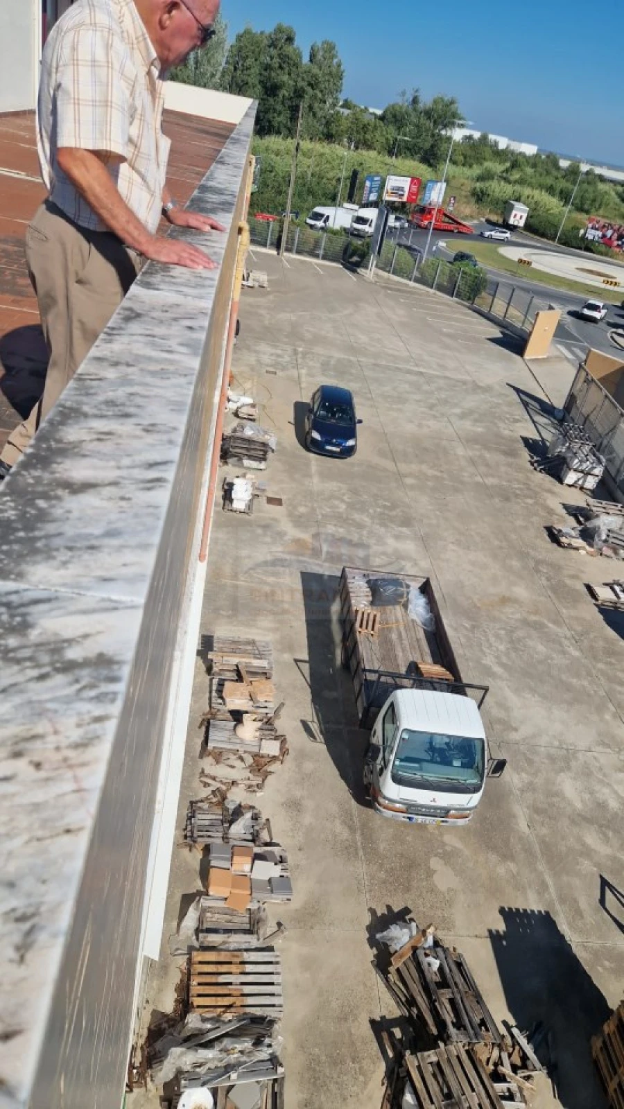 Prédio para Venda em Alverca do Ribatejo e Sobralinho Foto 5