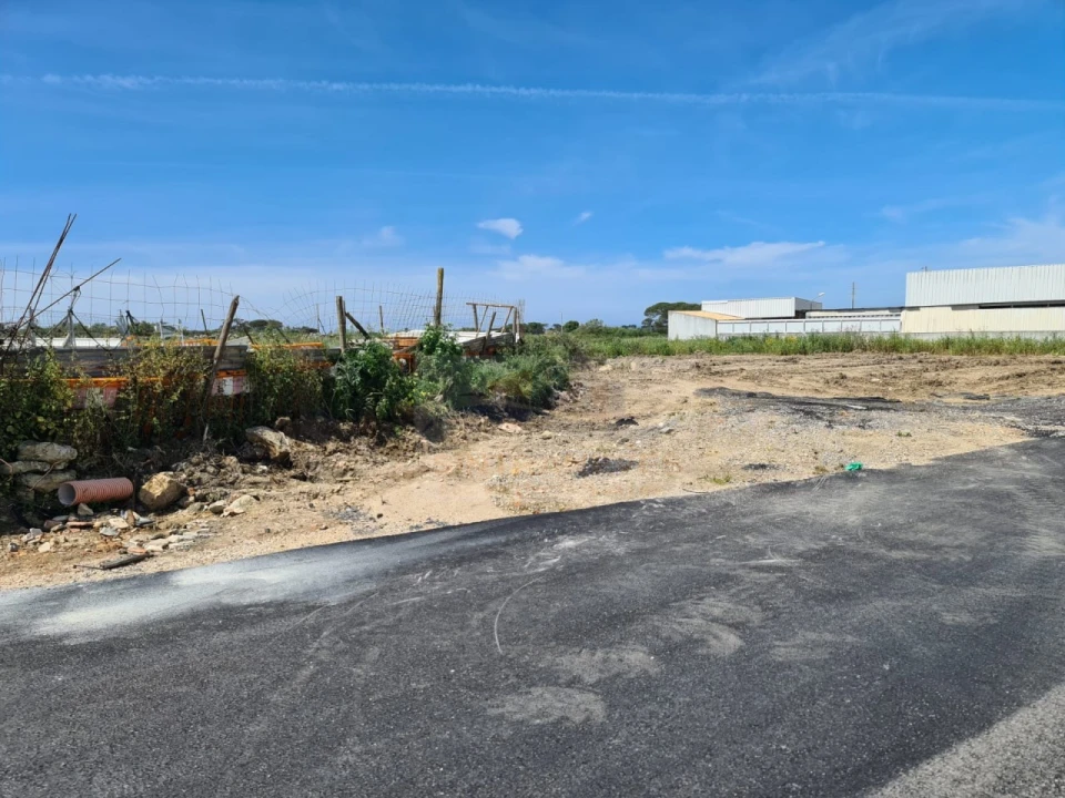 Terreno para Venda em São João das Lampas e Terrugem Foto 2