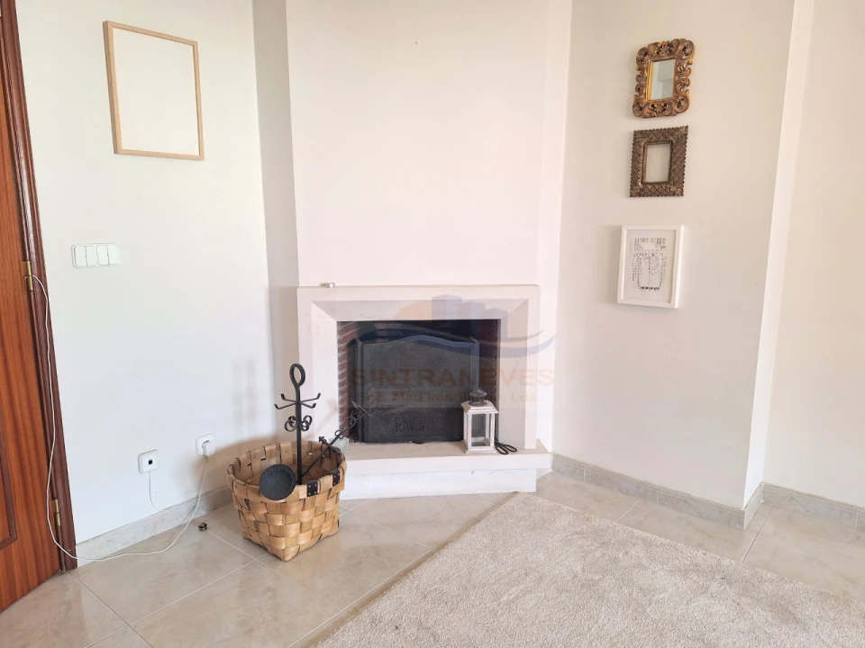 Apartamento T1 para Venda em Cacém e São Marcos Foto 2