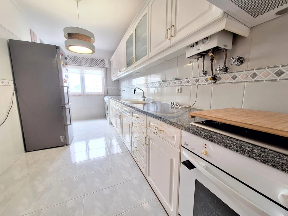 Apartamento T1 para Venda em Cacém e São Marcos Foto 12