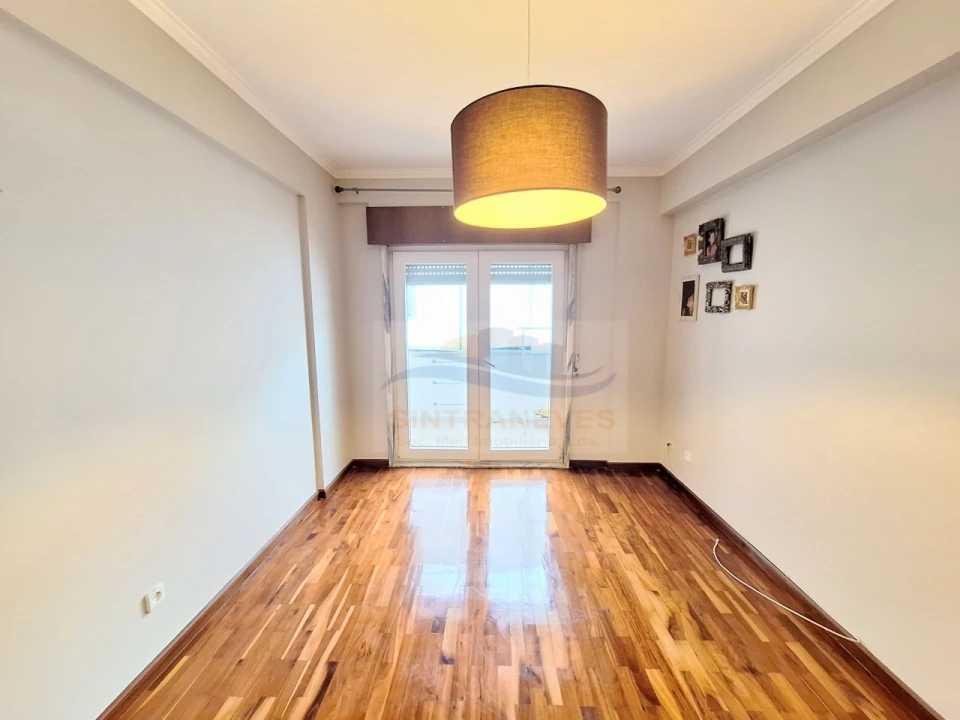 Apartamento T1 para Venda em Cacém e São Marcos Foto 22