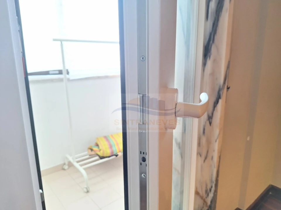 Apartamento T1 para Venda em Cacém e São Marcos Foto 27