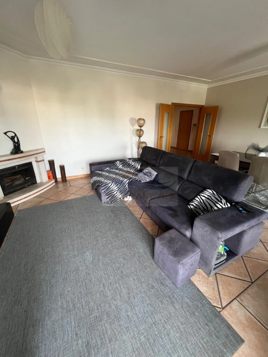 Apartamento T3 para Venda em Vila Franca de Xira Foto 6