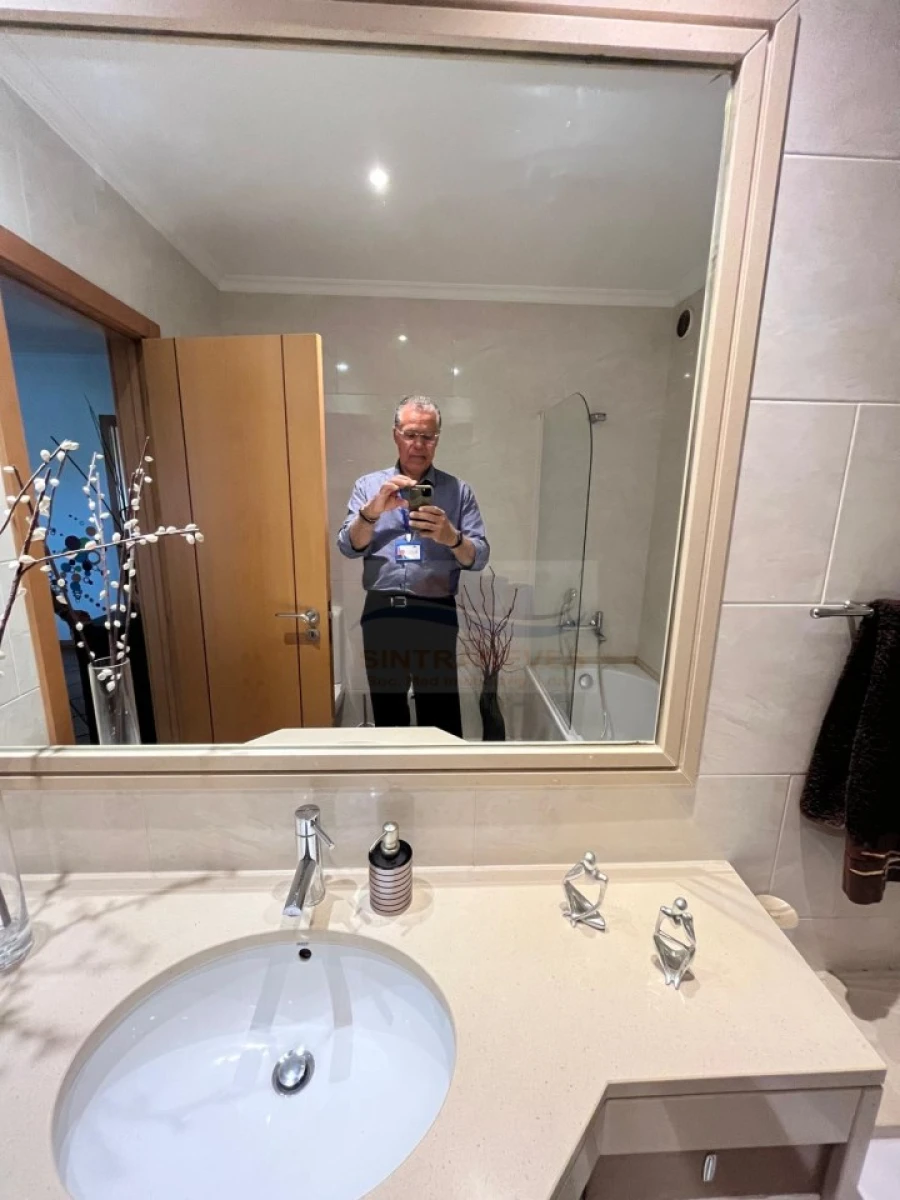 Apartamento T3 para Venda em Vila Franca de Xira Foto 11