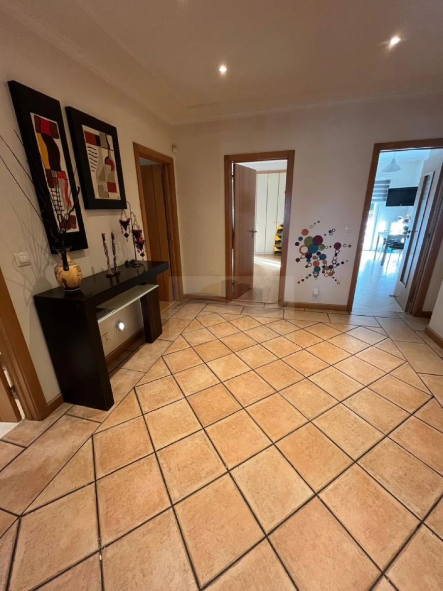 Apartamento T3 para Venda em Vila Franca de Xira Foto 12