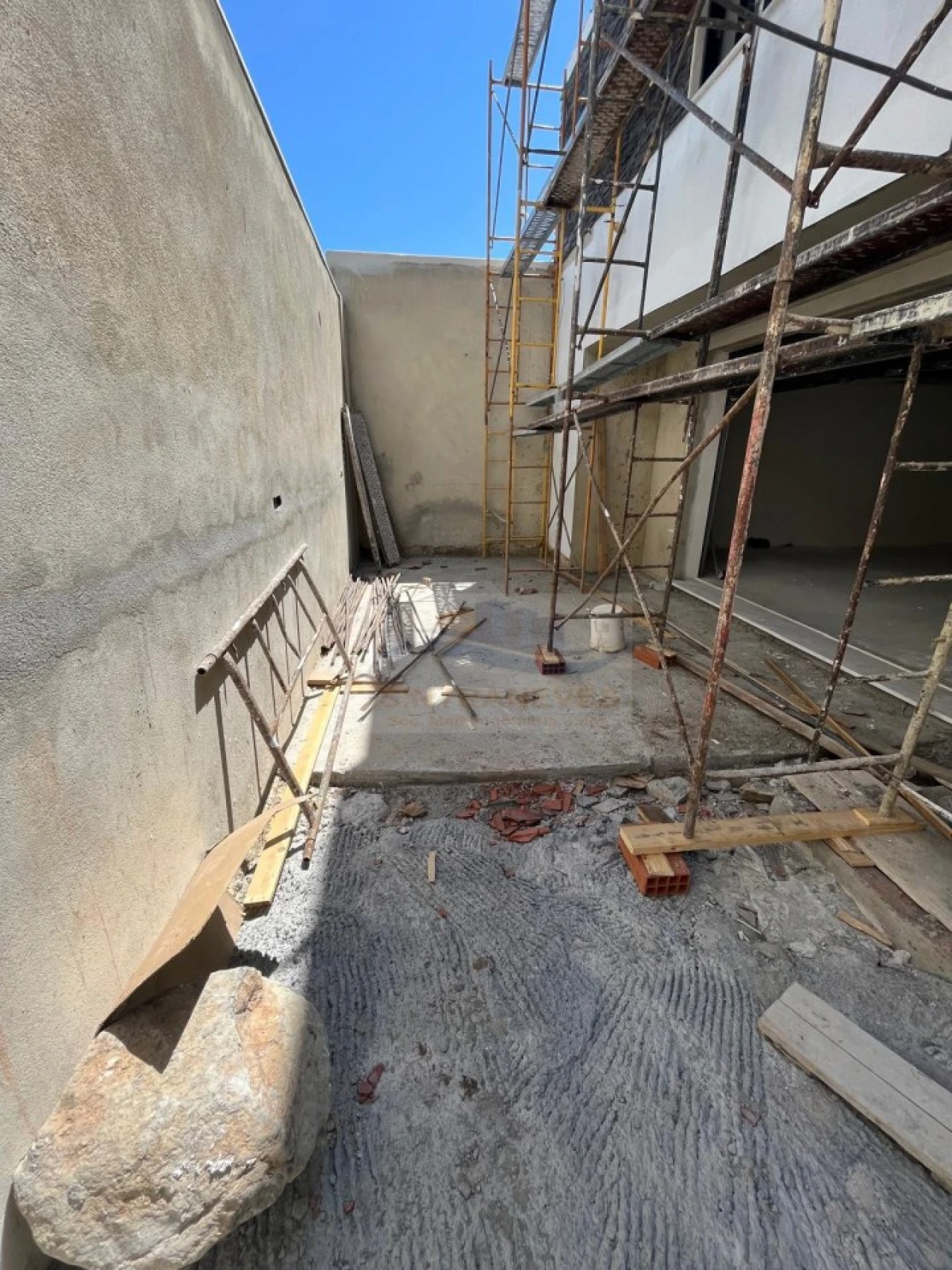 Moradia T3 para Venda em Santo António dos Cavaleiros e Frielas Foto 29