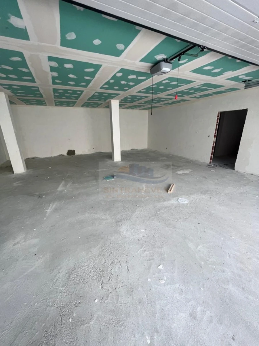 Moradia T3 para Venda em Santo António dos Cavaleiros e Frielas Foto 7