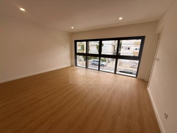 Moradia T9 para Venda em Loures
