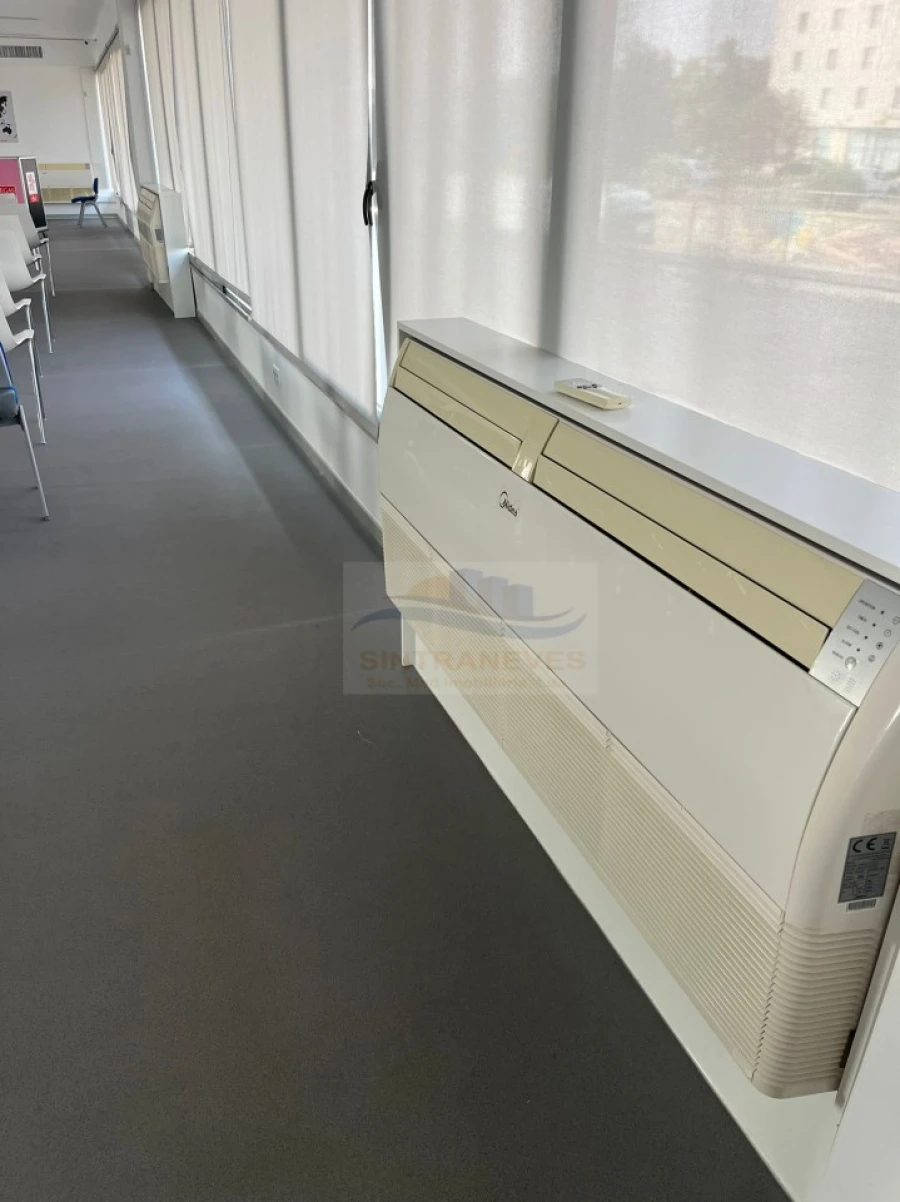 Loja para Arrendamento em Santa Iria de Azoia, São João da Talha e Bobadela Foto 2