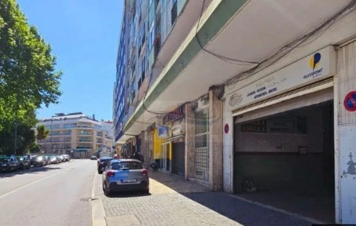 Garagem para Venda em Venteira Foto 1