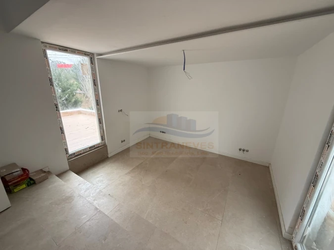 Moradia T4 para Venda em Santa Maria, São Pedro e Matacães Foto 15