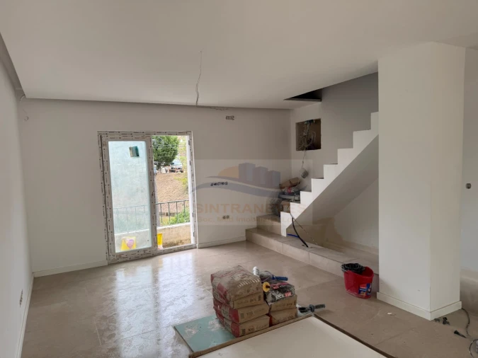 Moradia T4 para Venda em Santa Maria, São Pedro e Matacães Foto 28