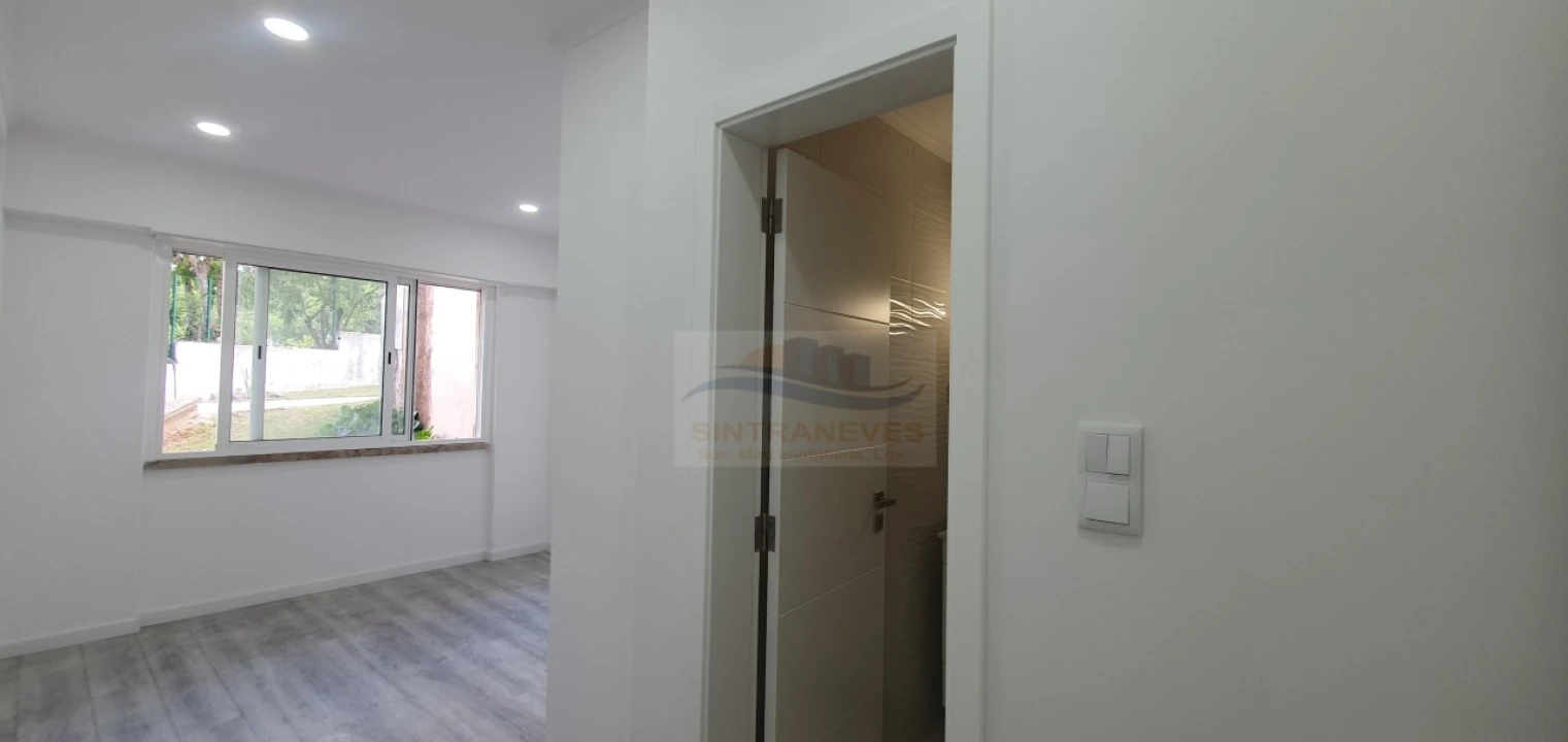 Apartamento T3 para Venda em Águas Livres Foto 6