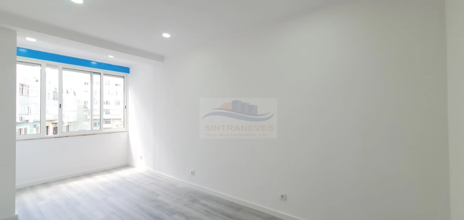 Apartamento T3 para Venda em Águas Livres Foto 11