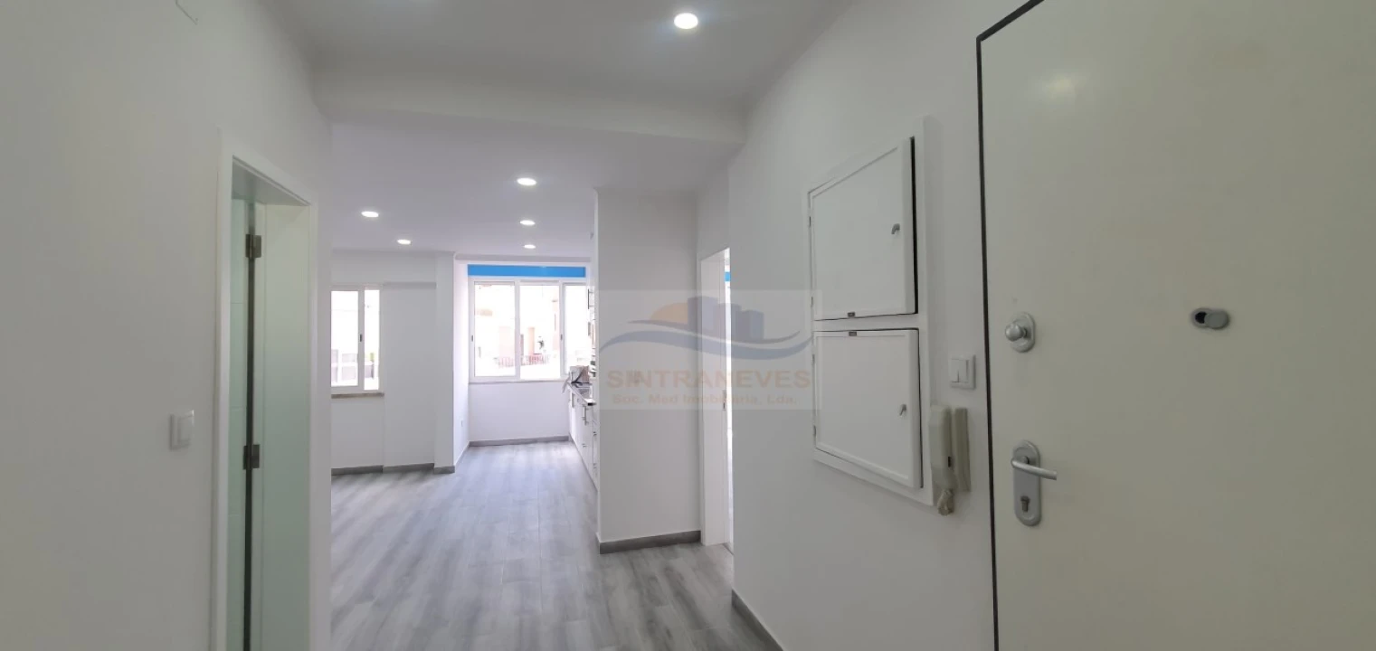 Apartamento T3 para Venda em Águas Livres Foto 16