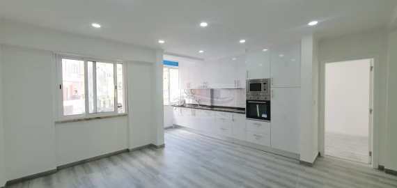 Apartamento T3 para Venda em Águas Livres