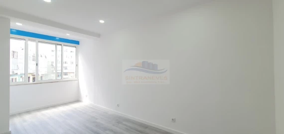 Apartamento T3 para Venda em Águas Livres