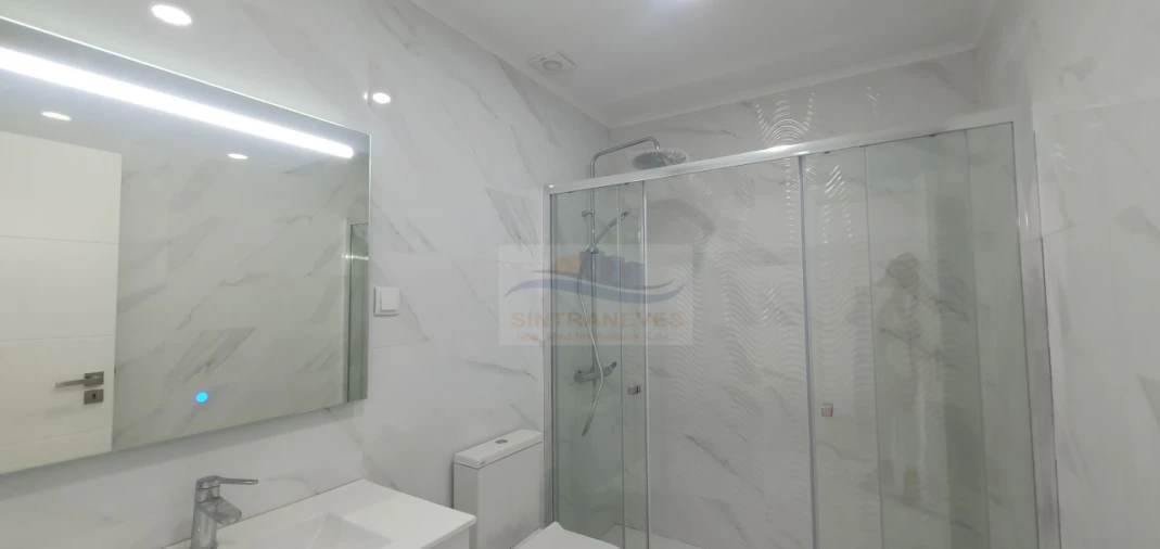 Apartamento T3 para Venda em Águas Livres Foto 12