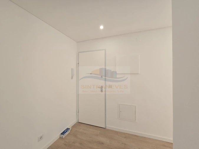 Apartamento T3 para Venda em Águas Livres Foto 18