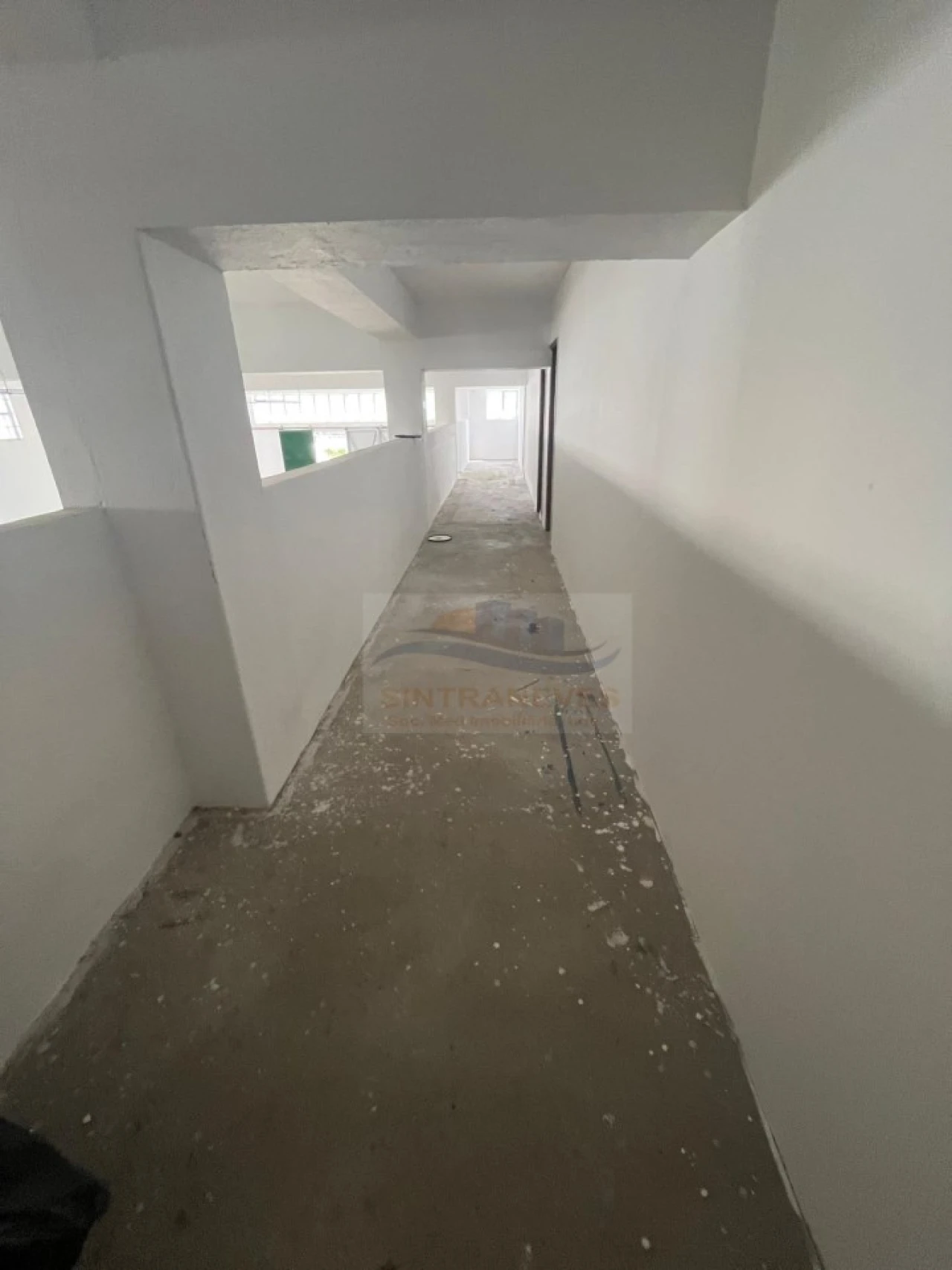 Armazém para Arrendamento em Camarate, Unhos e Apelação Foto 14