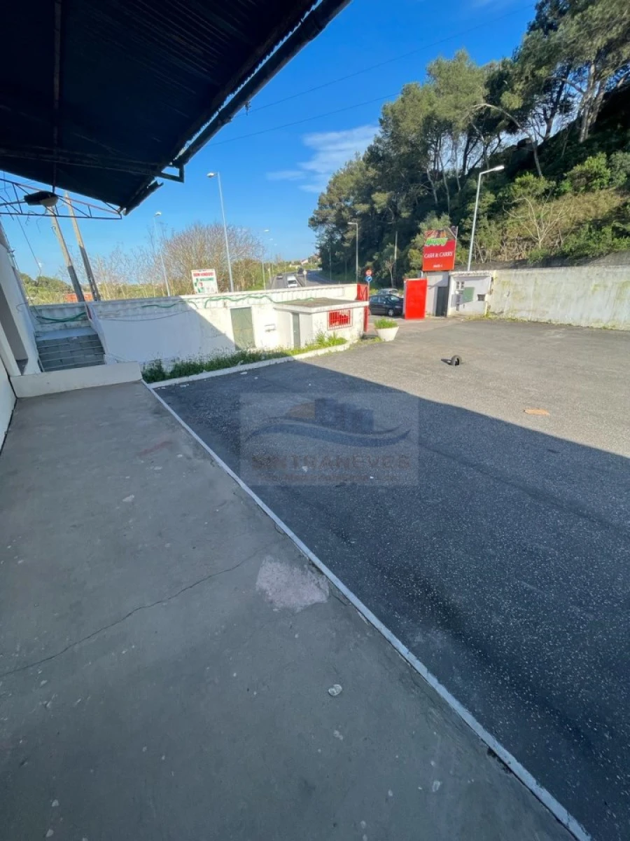 Armazém para Arrendamento em Camarate, Unhos e Apelação Foto 3