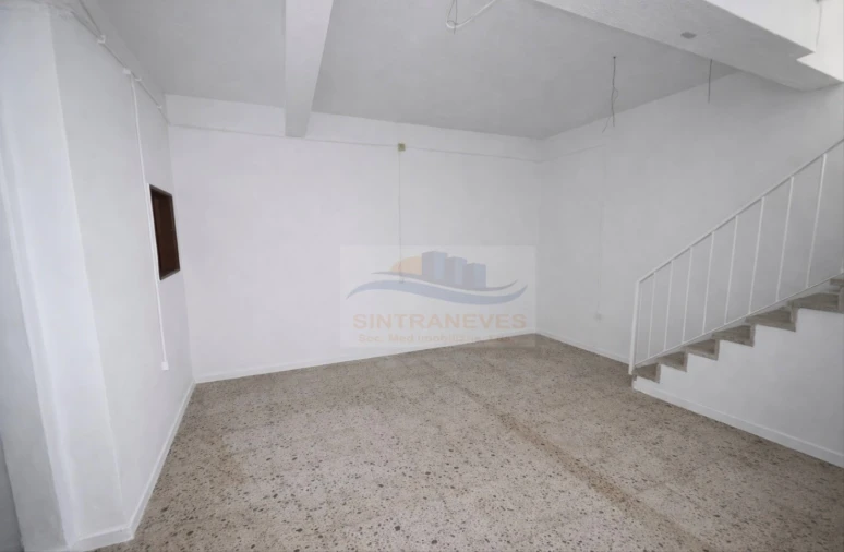 Loja para Venda em Águas Livres Foto 13