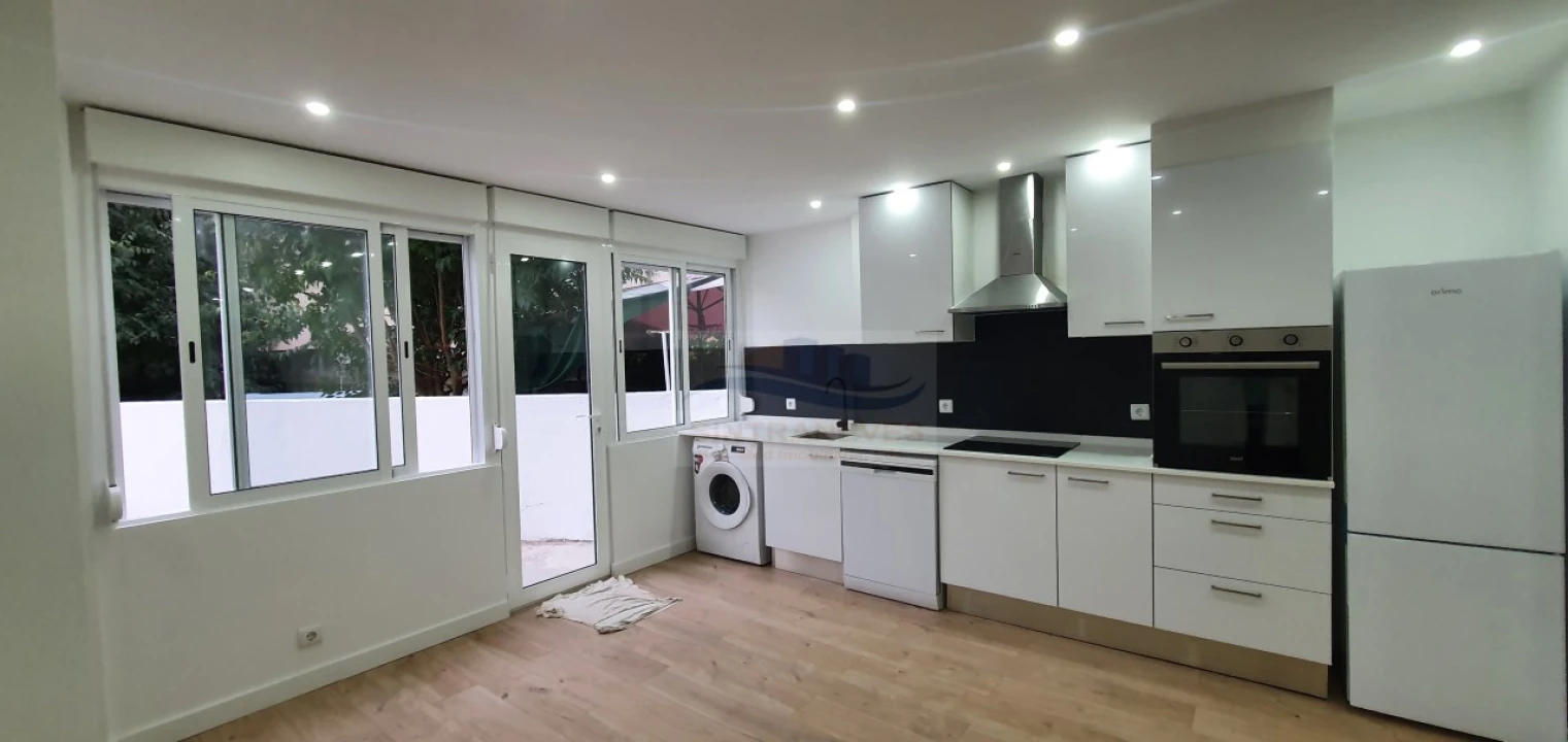 Apartamento T2 para Venda em Mina de Água Foto 2