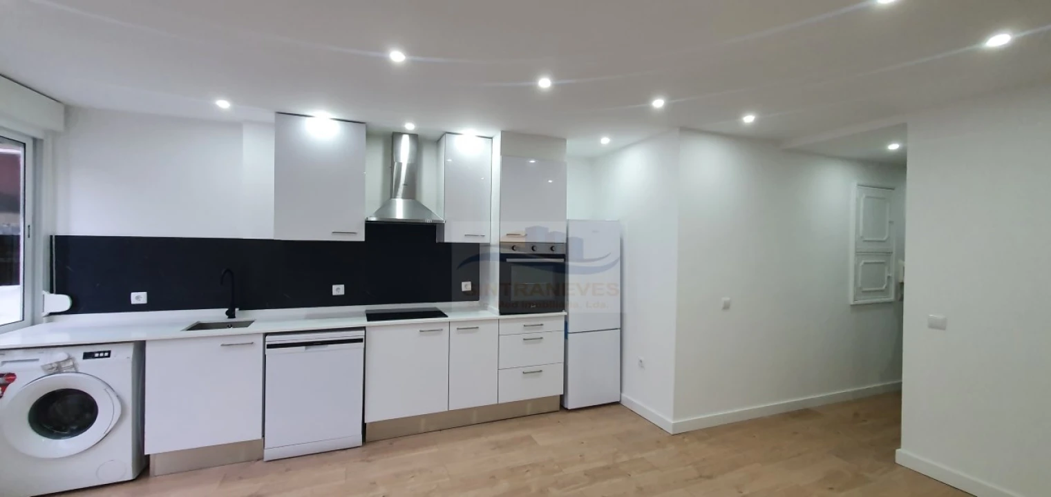 Apartamento T2 para Venda em Mina de Água Foto 3