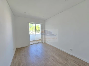 Apartamento T2 para Venda em Mina de Água