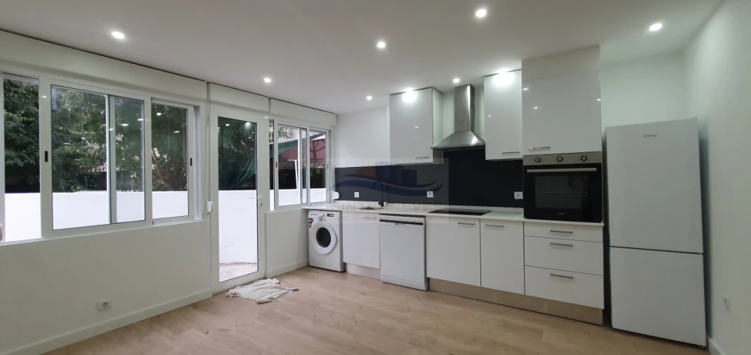 Apartamento T2 para Venda em Mina de Água Foto 17