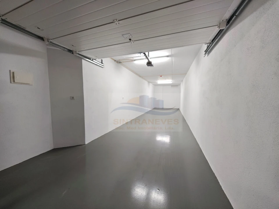 Apartamento T2 para Venda em Carcavelos e Parede Foto 38