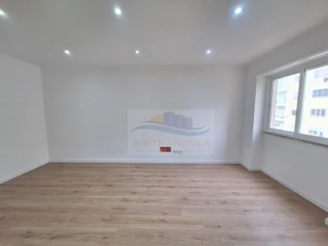 Apartamento T2 para Venda em Mina de Água