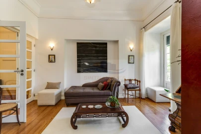 Apartamento T6 para Venda em Areeiro