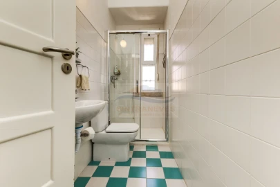 Apartamento T6 para Venda em Areeiro