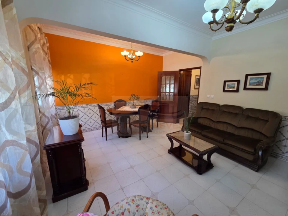 Apartamento T2 para Venda em Venteira Foto 4